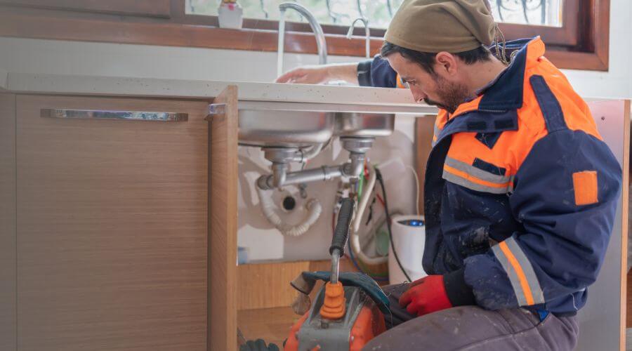 Professional same day plumber in Streamwood, IL